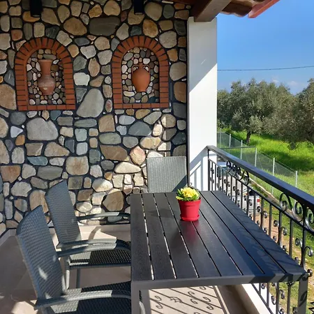 Thalassoudis-house1 Апартаменты